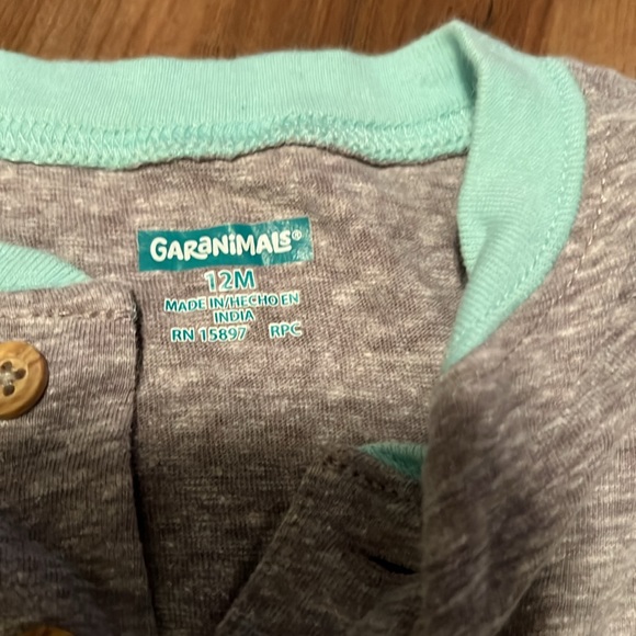 Bundle of Garanimal bodysuits size 12 months - Picture 9 of 9